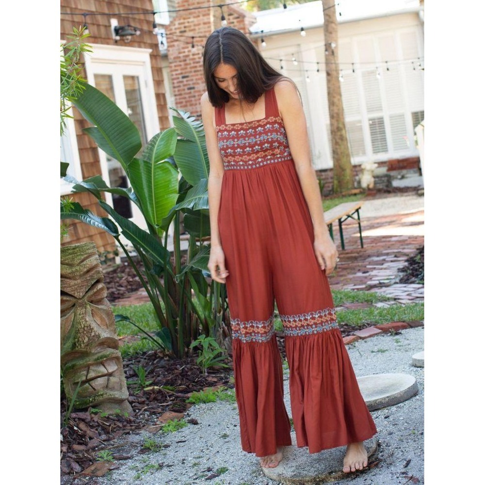 NWT Natural Life Embroidered Hannah Jumpsuit Rust LARGE Floral Boho Bohemian